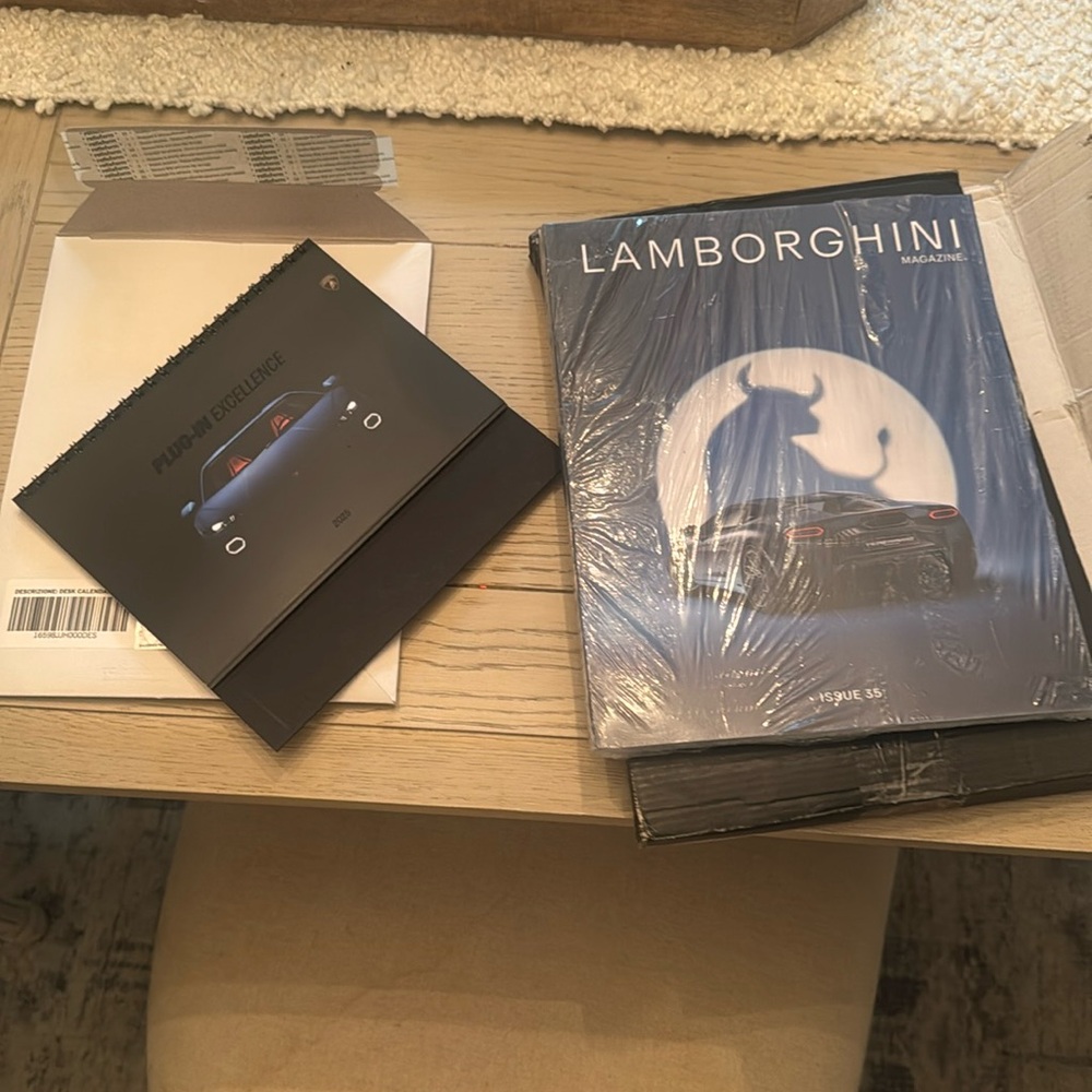 Lamborghini Magazine Issue #35 2025 plus calendar